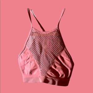 Pink Victoria’s secrets sports bra